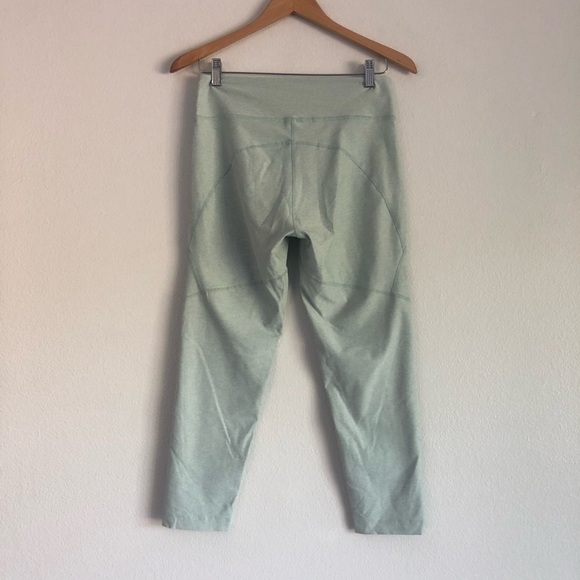 Outdoor voices 3/4 warm up leggings cactus - Picture 3 of 6